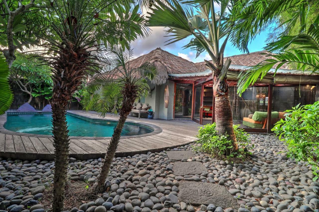 Villa Sham Seminyak  Exterior photo